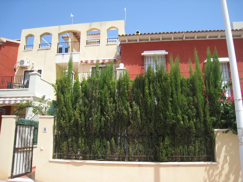 Bungalow Altos De La Bahia Torrevieja Cameră foto